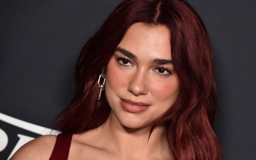 مروری بر زندگی و آثار خواننده بریتانیایی دوا لیپا Dua Lipa