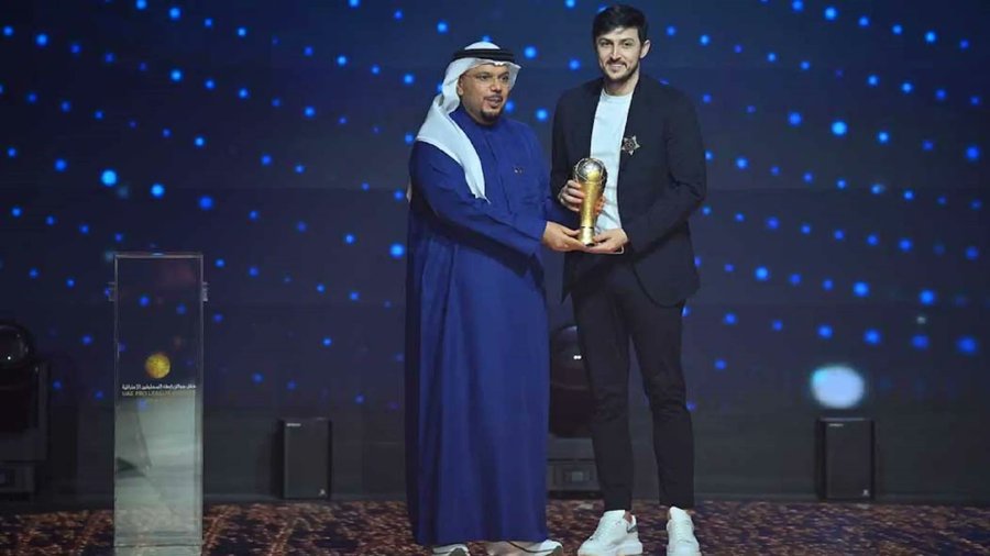 Sardar Azmoun: UAE Champion with the Golden Ball