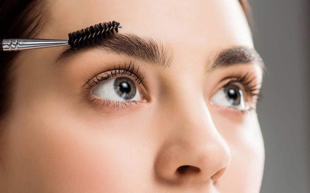 The Role of Natural Eyebrows in Beauty Standards