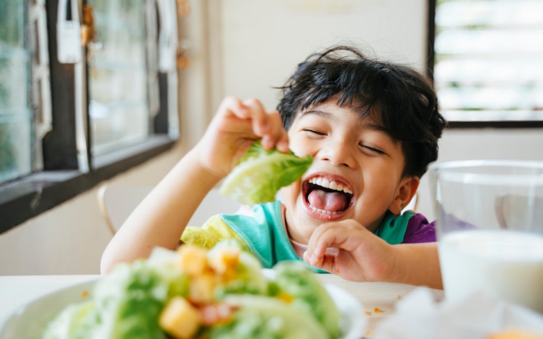 اهمیت میان‌وعده‌ها و تغذیه سالم برای دانش‌آموزان