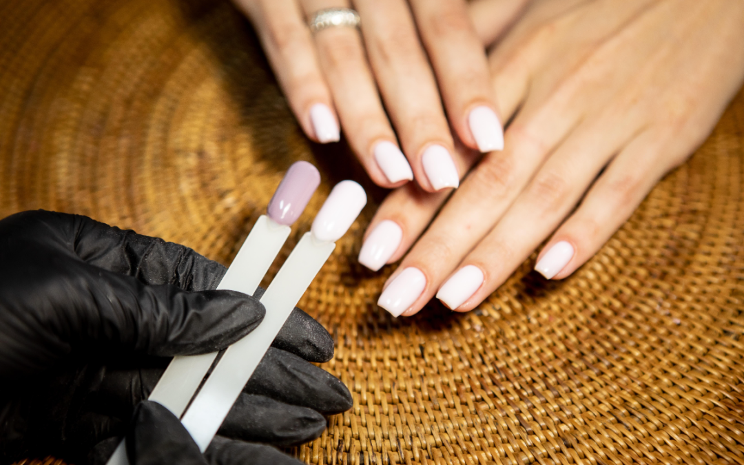 کاشت ناخن و آنچه باید قبل از انجام بدانید