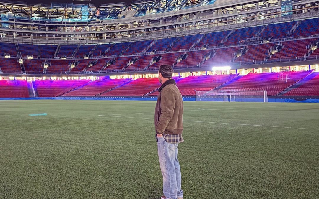 Lionel Messi Returns to Barcelona