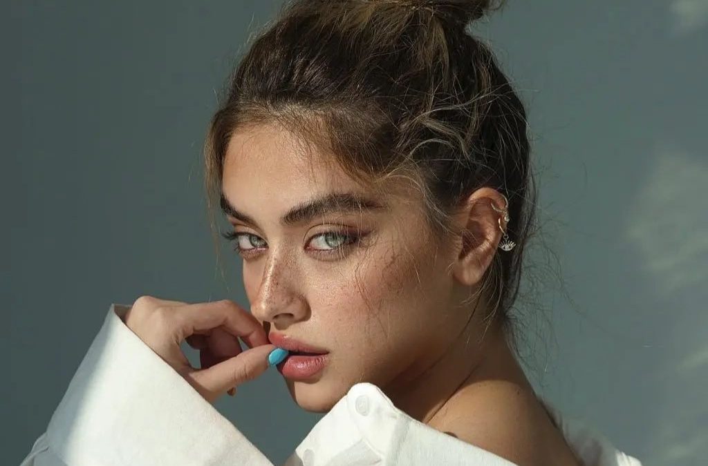 Kimia Hosseini ranked 50th among the most beautiful women in the world